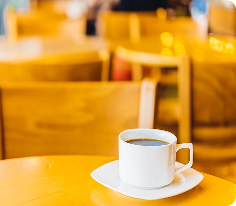 xícara de café em uma cafeteria do Paraíso, em São Paulo, SP.